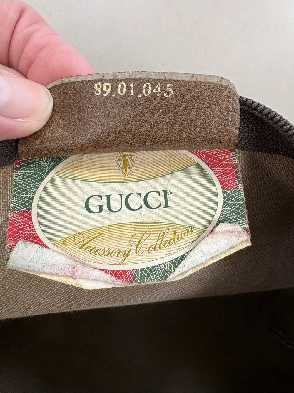 AUTH Vintage Gucci Accessory Collection GG Supreme Clutch Pouch Bag 89.01.045